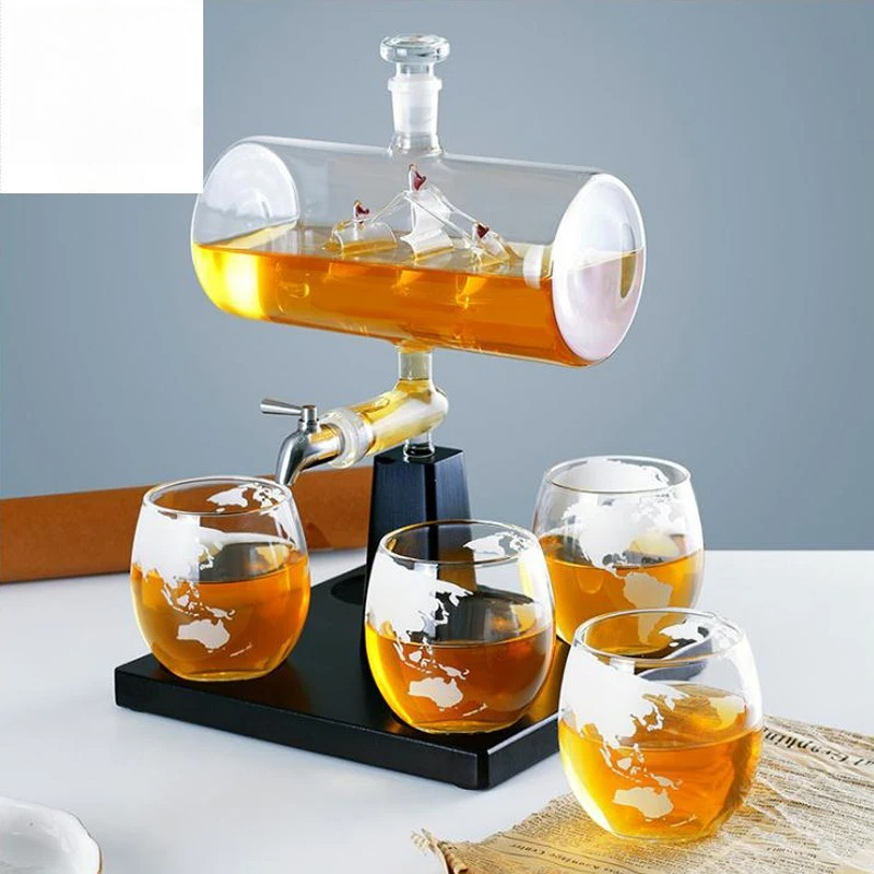 Decantador de uísque com forma - Decanter Globe Set avaliação e preço